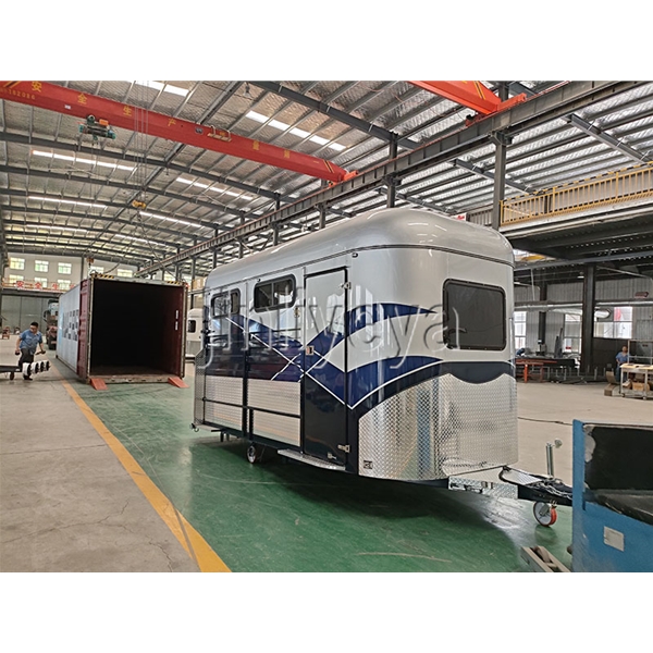 广东牧民游牧车